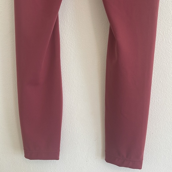 Lululemon Instill High Rise 25 Leggings | Size 0 - Picture 13 of 16